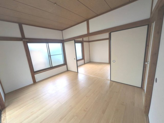 荒井荘の居間・リビング