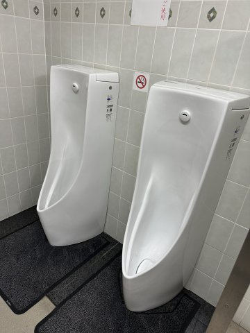 毎日東ビルのトイレ