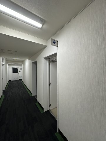 毎日東ビルのトイレ