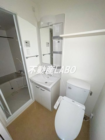 エグゼ弁天町の洗面所