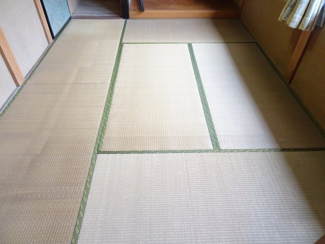 荒尾町戸建貸家の和室