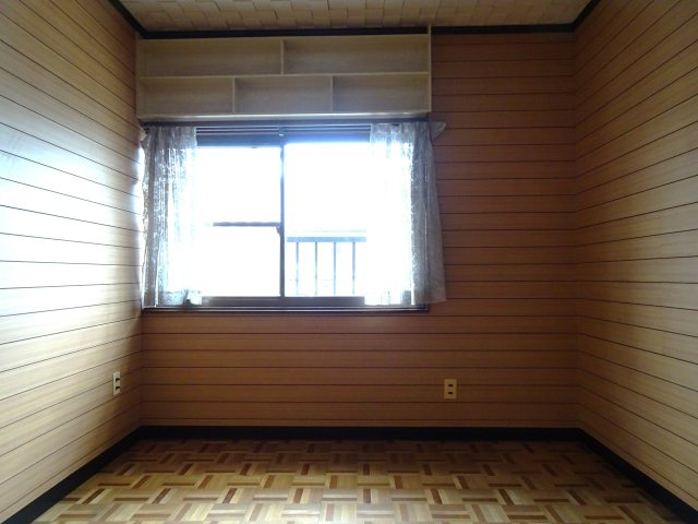 荒尾町戸建貸家の内装