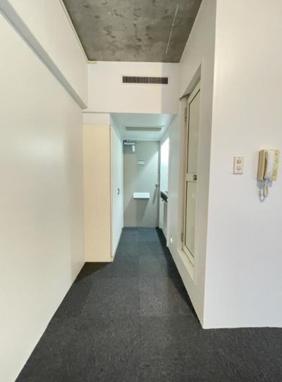 【玄関】ウィン青山