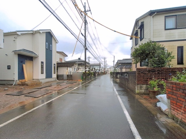 『八王子市新築戸建て』八王子市散田町2-51-10【仲介手数料無料】　１５期の前面道路含む現地写真|～仲介手数料無料☆八王子ひなた不動産～八王子市散田町　新築戸建て