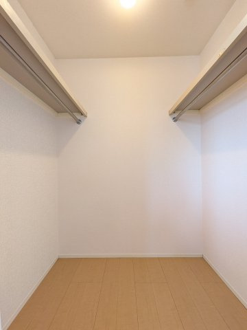 【収納】 | フォレストパーク | お洋服もたくさんしまえます