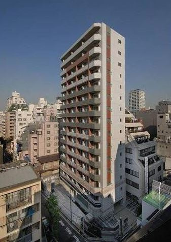 ガーラ・ステーション新宿御苑前
