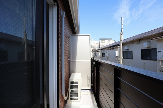 フォレストメゾン西船橋 EASTのバルコニー