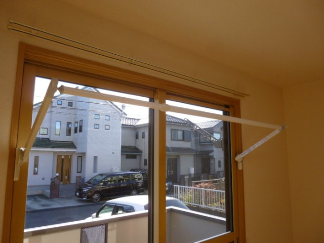 Ｄｅａｒｃｏｕｒｔのその他|室内物干し（雨の日などに重宝します）