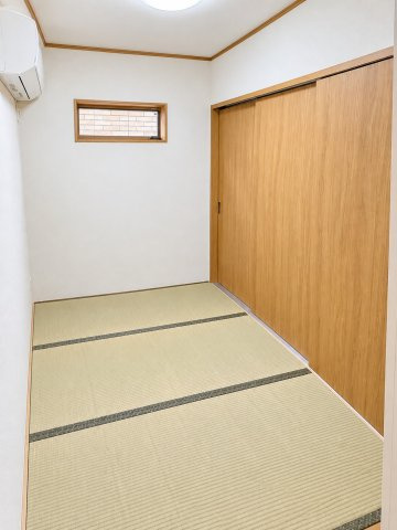 【和室】 | ◆港南区東永谷3丁目　中古戸建◆ | ◆住宅ローンのご相談や周辺環境のご案内も含め、ローンに詳しい、地元に詳しいスタッフがお出迎えさせていただきます。お気軽にご相談ください。
