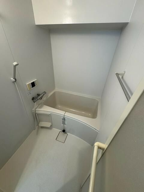 須賀マンションの浴室
