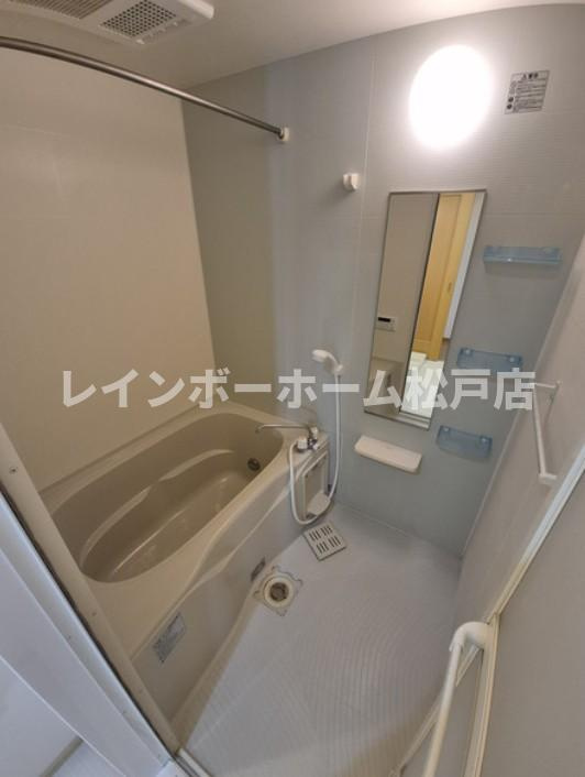 ジュークの浴室
