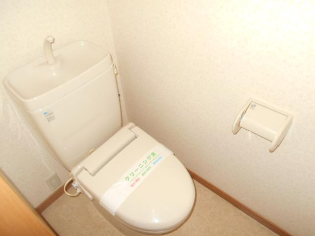 ラトゥール諏訪坂のトイレ|清潔感のあるトイレです
