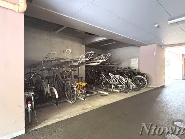 【その他共用部分】 | コレクション名駅Ⅲ | 駐輪場です