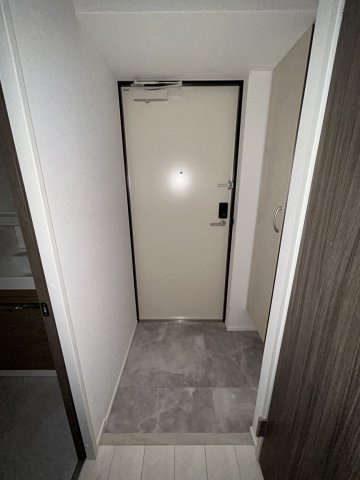 LiveCasa天満橋の玄関|シンプルで使いやすい玄関です