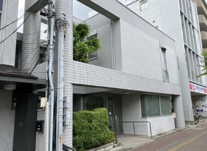 吹田市千里山東２丁目の店舗事務所の外観