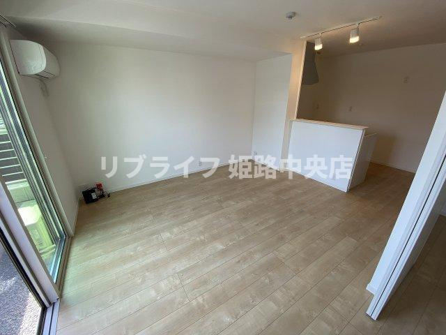 シエスタ別館Southの居間・リビング