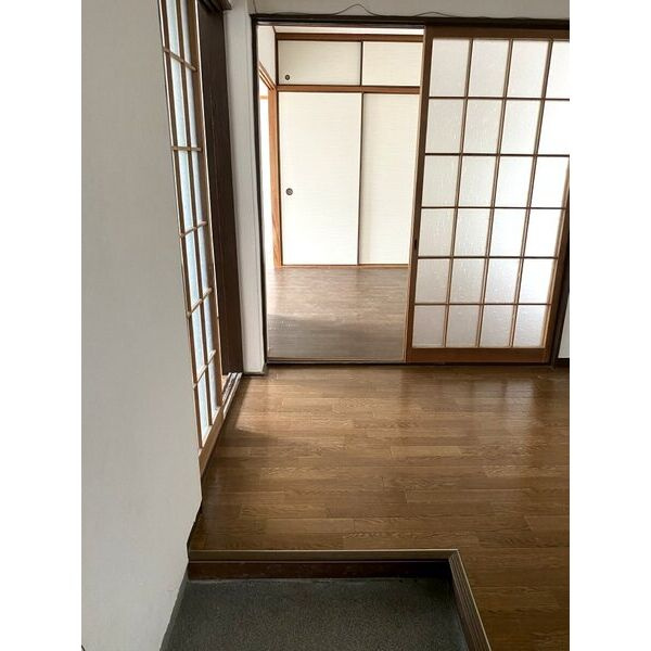 畑中マンションの内装