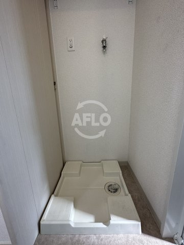 エステムプラザ難波WESTリバークロスの設備|エステムプラザ難波WESTリバークロス　洗濯機置き場