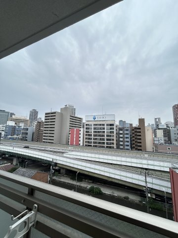 エスリード南森町ラグシスの展望
