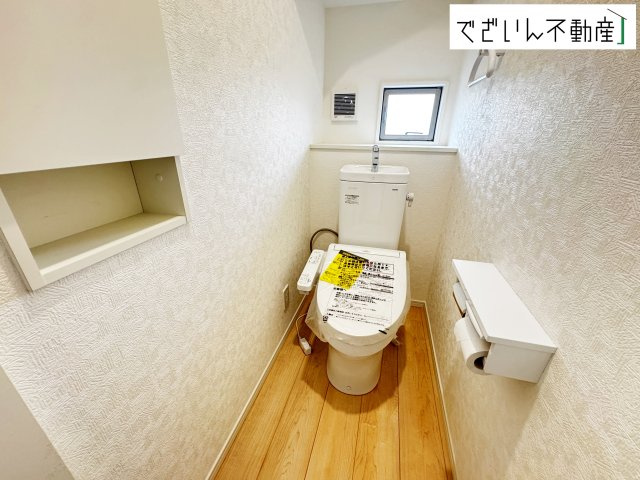 【独立洗面台】 | 上里町勅使河原　中古住宅 | ※新築時の写真
現地(2025年7月撮影)