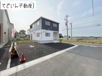 【外観】 | 上里町勅使河原　中古住宅 | ※新築時の写真
現地(2025年7月撮影)