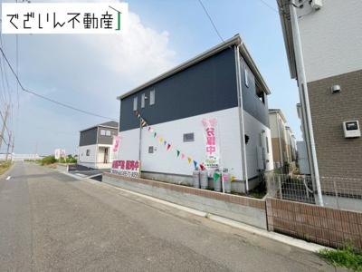【外観】 | 上里町勅使河原　中古住宅 | ※新築時の写真
現地(2025年7月撮影)