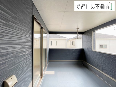 【バルコニー】 | 上里町勅使河原　中古住宅 | ※新築時の写真
現地(2025年7月撮影)
