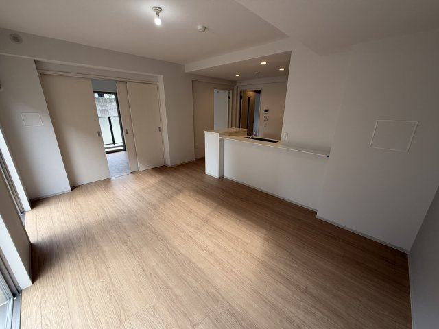 西宮市門戸岡田町の賃貸マンションの居間・リビング