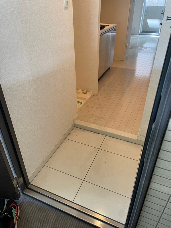 グラントゥルース門前仲町の玄関