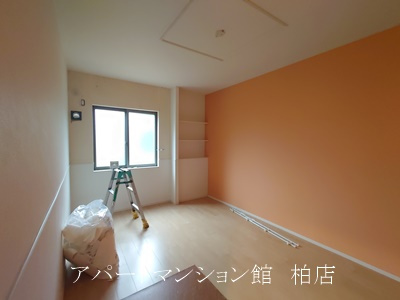サン　エスポワールの居間・リビング