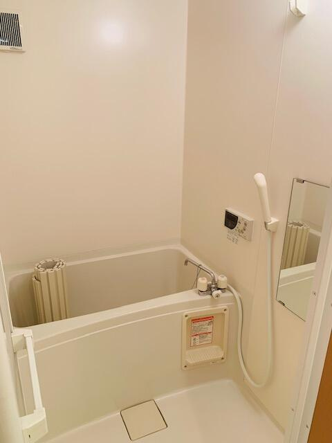 ヴィラージュ新鎌ヶ谷Ｂ棟の浴室