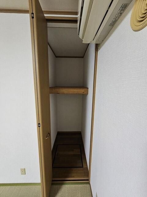 駒沢１丁目戸建の収納|大きなスペースがあり、収納には困りません