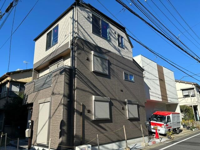 Ｂ＆Ｍ三軒茶屋