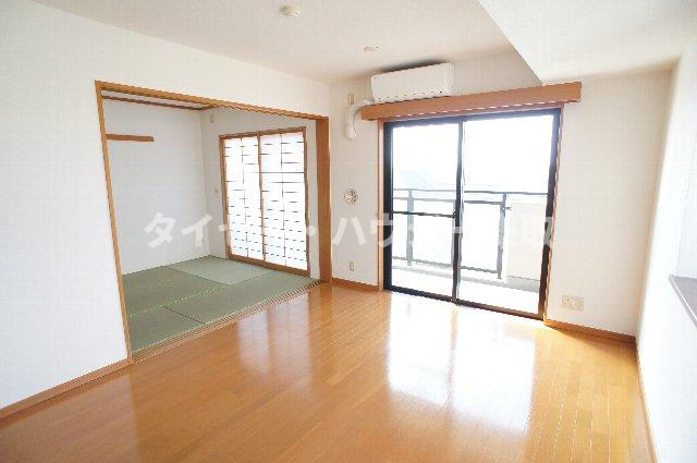 エクセルトーヨーの居間・リビング|同タイプのお部屋の画像となります