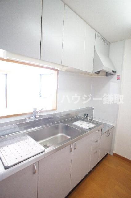 エクセルトーヨーのキッチン|同タイプのお部屋の画像となります