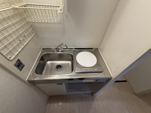 十三ホワイティのキッチン