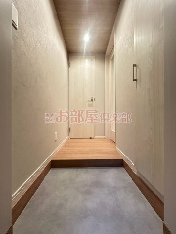 フィーリックス御井町の玄関|収納もある玄関です