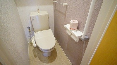 【トイレ】 | グランディール　Ｂ | ゆったりとした空間のトイレです