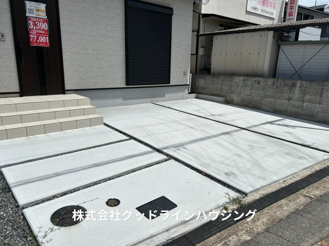 三木市平田の駐車場
