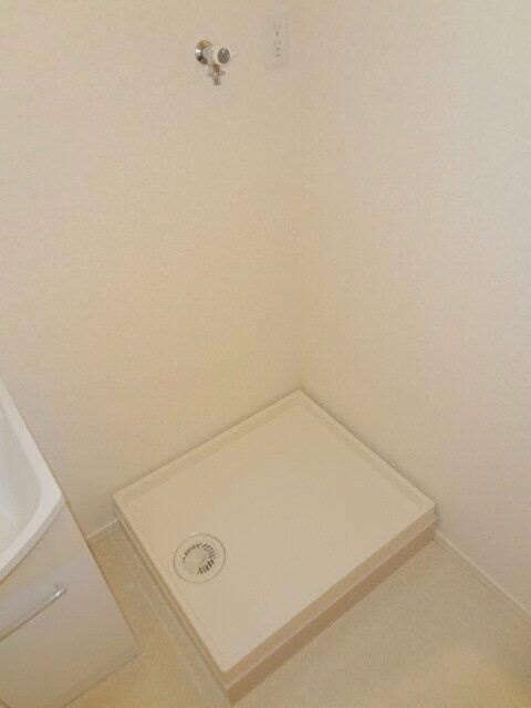 グランプラス奥沢の寝室|ゆとりの広さです