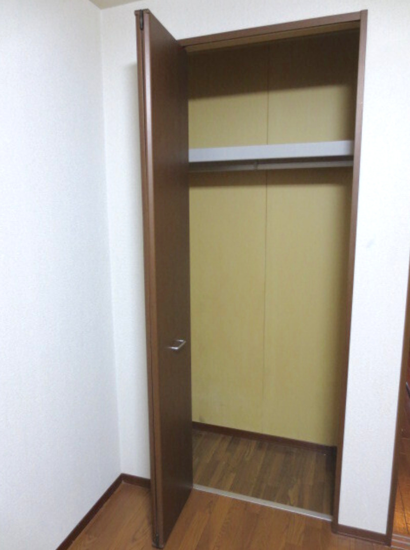 中野区弥生町４丁目の賃貸マンションの収納