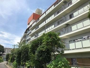 ローリエ朝霞台の外観