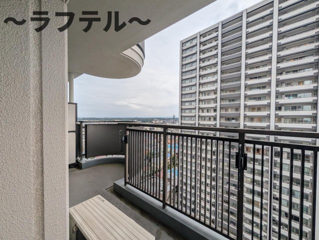 所沢スカイライズタワーのバルコニー