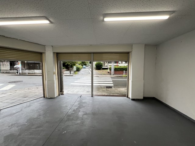 酒木ビルの内装