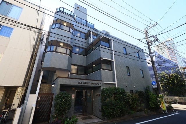 スカイコート新宿第７