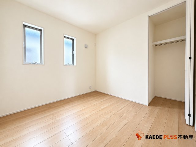 【カエデプラス不動産】彦根市西今町　5期　全3棟の洋室|現地写真（1号棟洋室）9/27　撮影