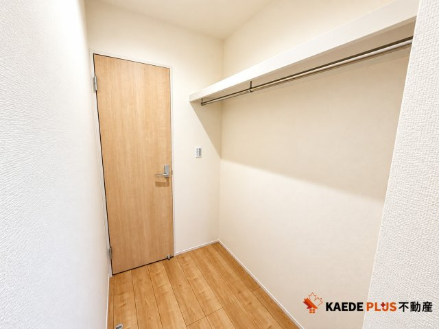 【カエデプラス不動産】彦根市西今町　5期　全3棟の収納|現地写真（1号棟収納）9/27　撮影