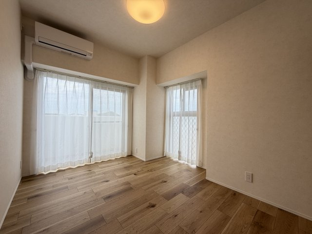 【子供部屋】 | ライオンズマンションシーサイド今宿 | エアコン設置済みなので入居してすぐから快適に過ごせます