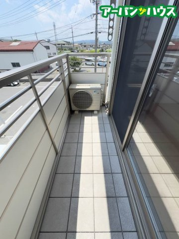 グランブーケA棟のバルコニー