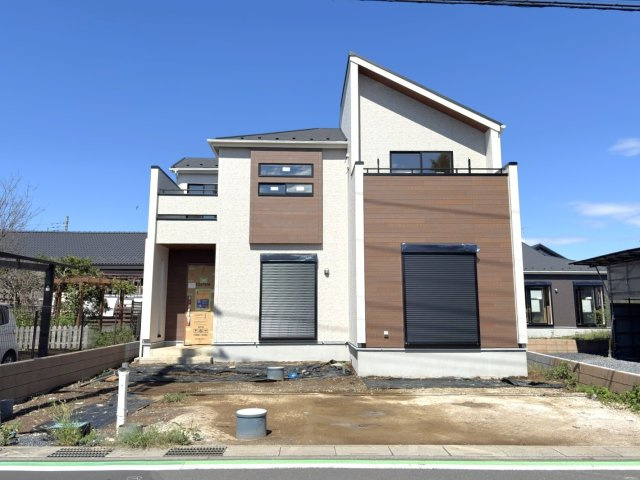 狭山市柏原１４期１号棟の外観